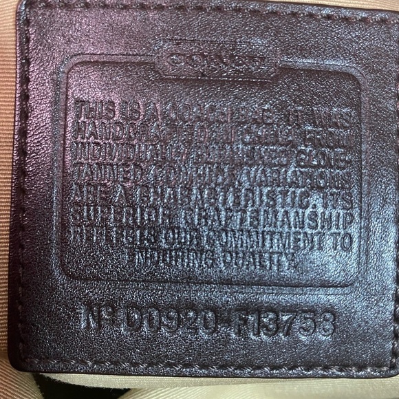 RARE Coach Lily with Wallet - Picture 7 of 15